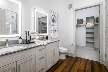 Led framed mirrors